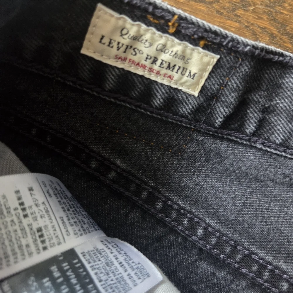 Vintage Levi's 501 Premium Classic Gray Men's Jeans Sz.30
